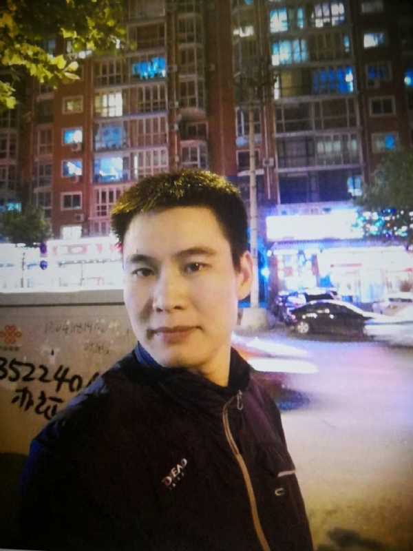 阳光灿烂的第三张照片--鞍山相亲服务中心