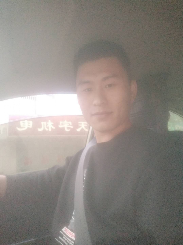 老鼠爱上猫的第一张照片--鞍山相亲服务中心