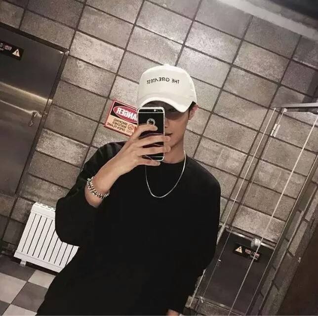 石材美容小王子的第二张照片--鞍山相亲服务中心