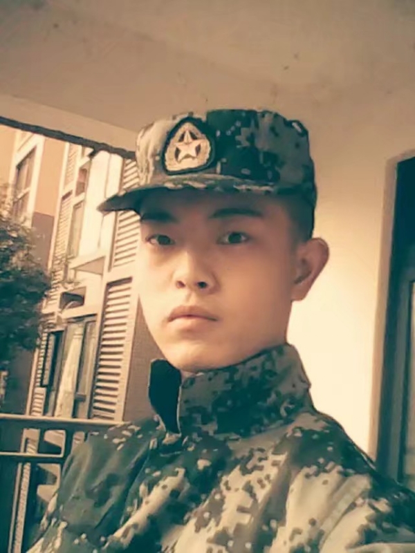 深情留给意中人aaaa的第一张照片--鞍山相亲服务中心