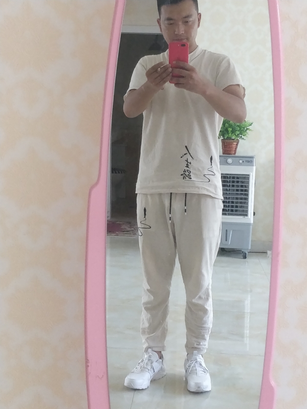 一天一根烟的第一张照片--鞍山相亲服务中心