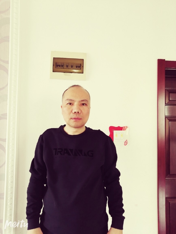 酒香四溢的第四张照片--鞍山相亲服务中心