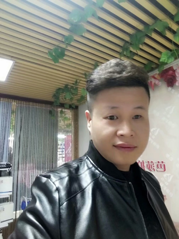 萧郎的第一张照片--鞍山相亲服务中心