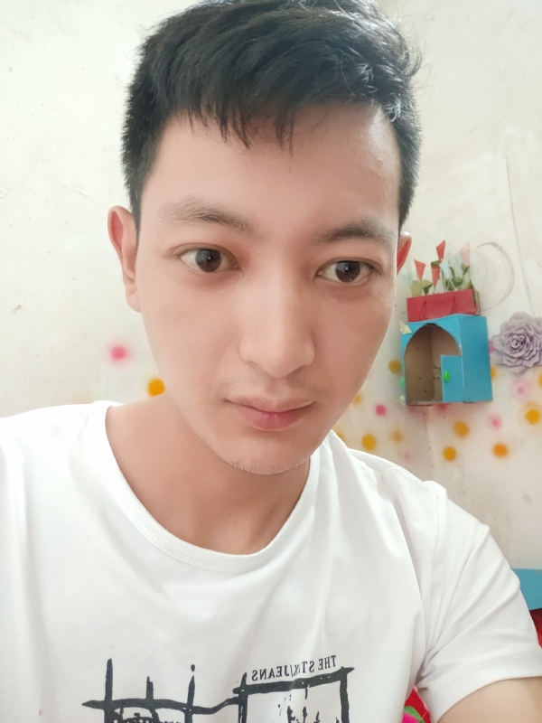 孙裕佳的第二张照片--鞍山相亲服务中心