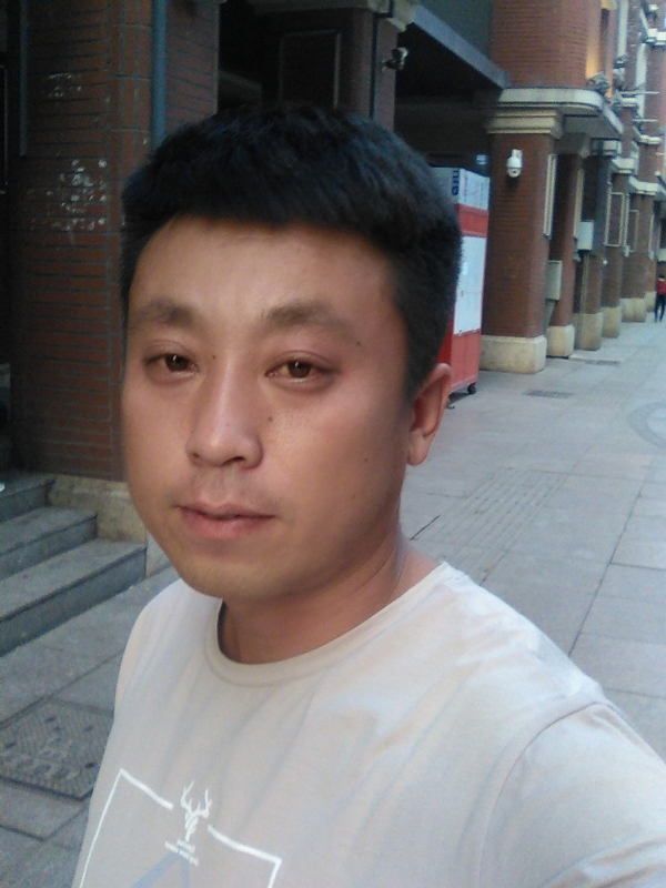 冰冷的心的第一张照片--鞍山相亲服务中心