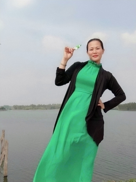 李梅的第二张照片--鞍山相亲服务中心