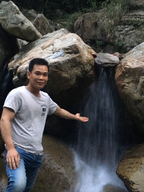 Luang少的第三张照片--鞍山相亲服务中心