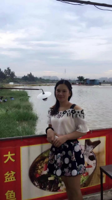 莹莹的第一张照片--鞍山相亲服务中心