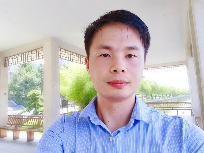 小艾同学的第二张照片--鞍山相亲服务中心