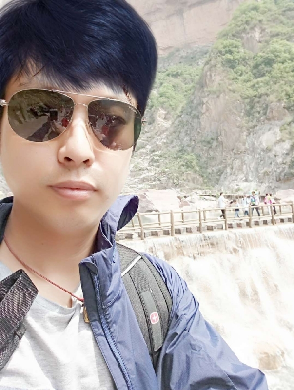 雅俗共赏的第一张照片--鞍山相亲服务中心