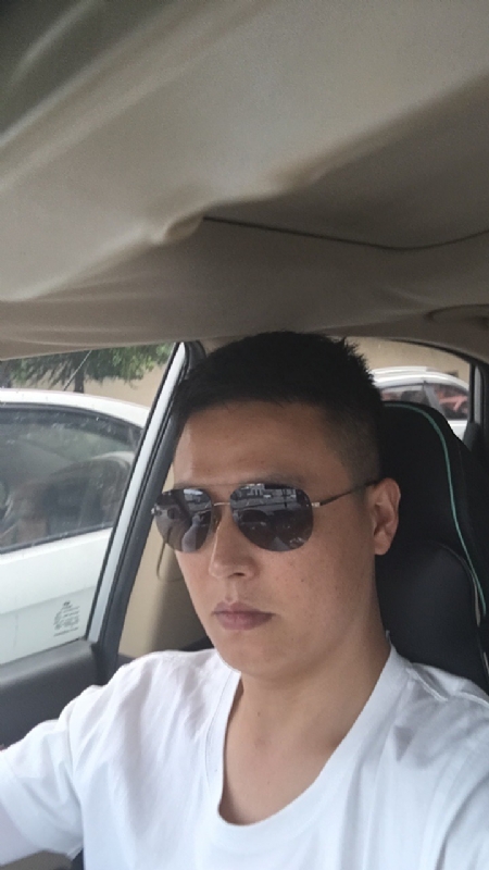 往事不能从来的第二张照片--鞍山相亲服务中心