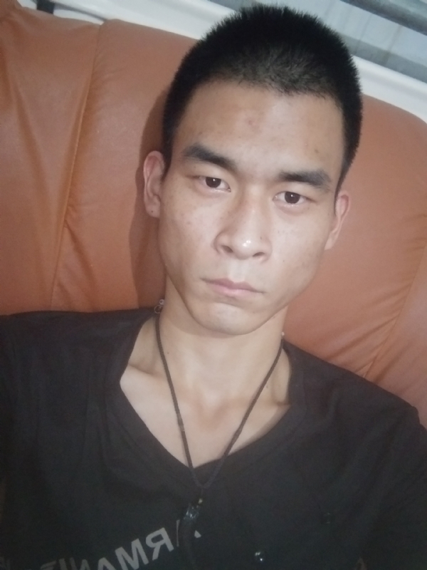 单身狗一枚的第三张照片--鞍山相亲服务中心