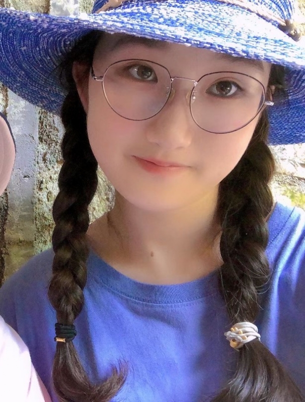 渴望爱情的第二张照片--鞍山相亲服务中心