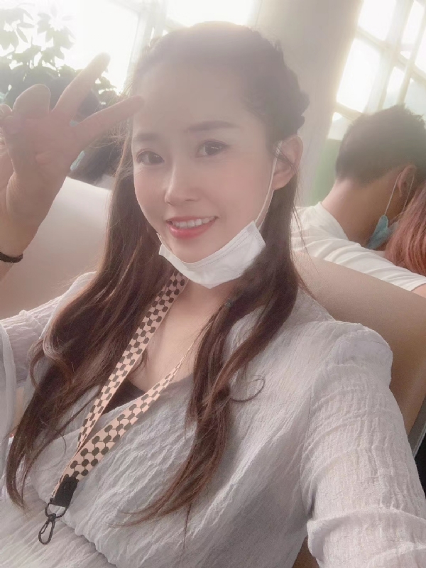 宁乙的第二张照片--鞍山相亲服务中心