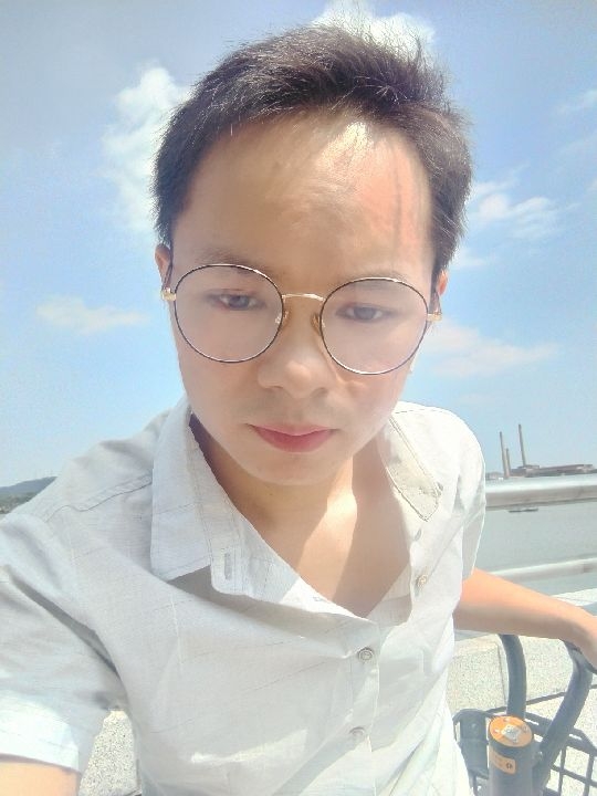 楠呐的第三张照片--鞍山相亲服务中心