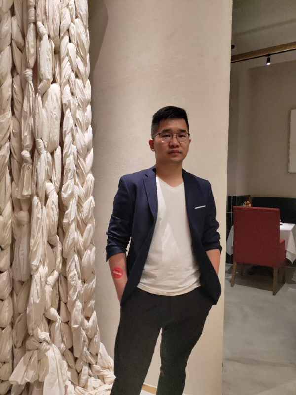 在路上的第二张照片--鞍山相亲服务中心