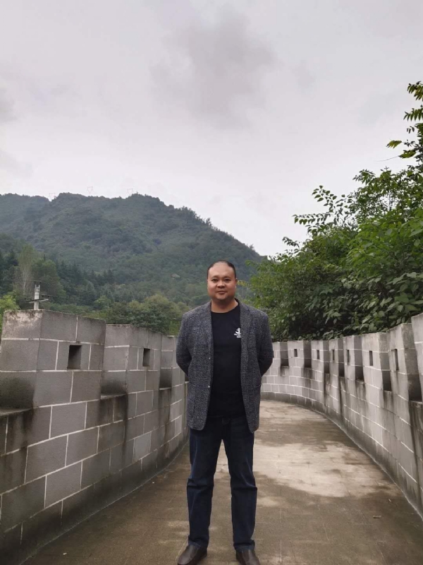 玉竹的第二张照片--鞍山相亲服务中心