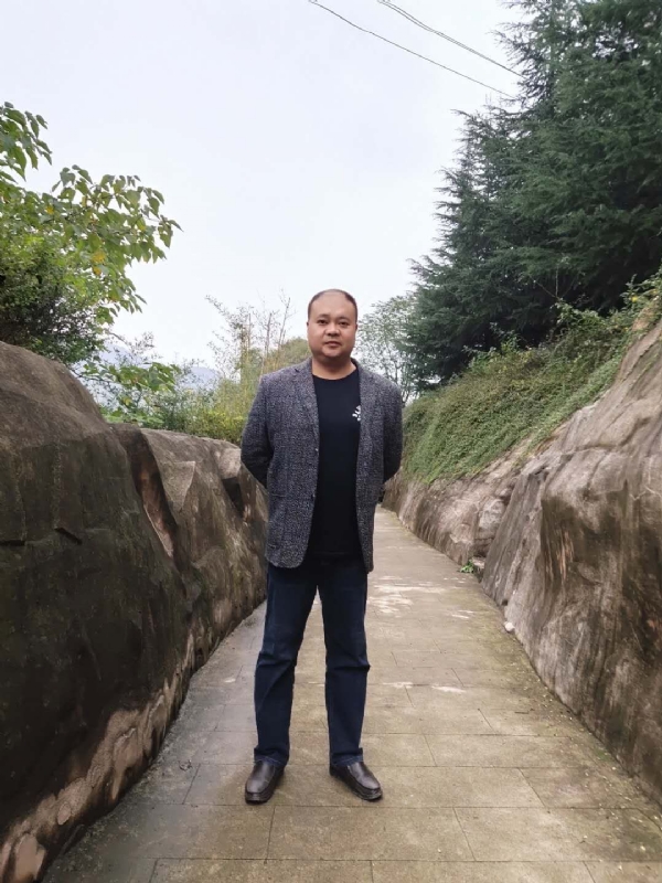 玉竹的第四张照片--鞍山相亲服务中心