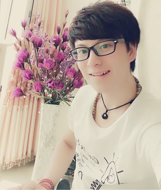 半°的第三张照片--鞍山相亲服务中心