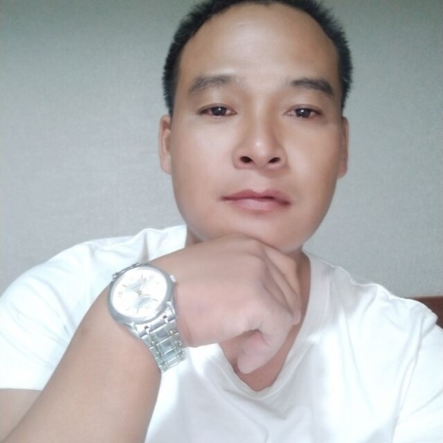 一点红的第一张照片--鞍山相亲服务中心