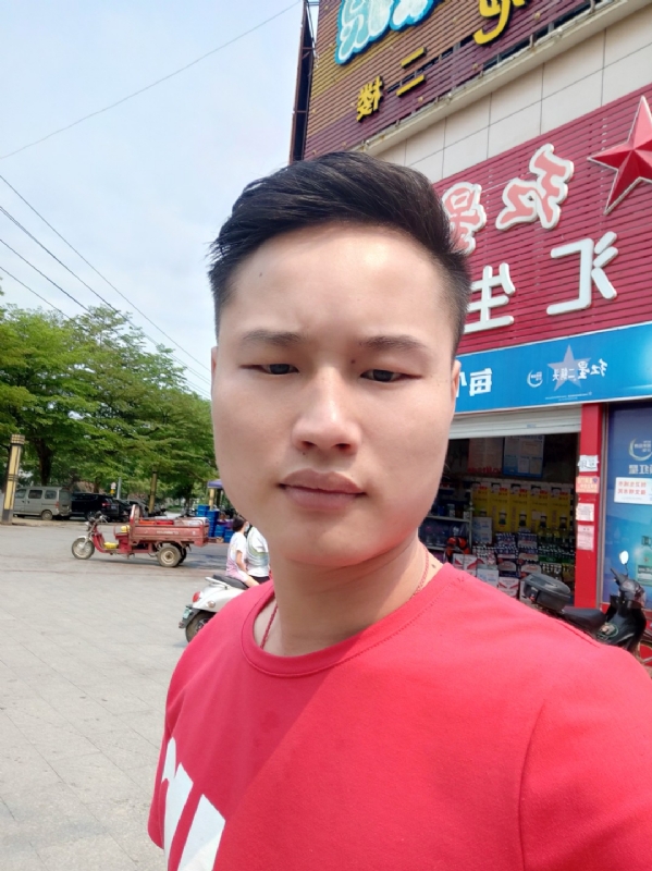 刘振军的第一张照片--鞍山相亲服务中心