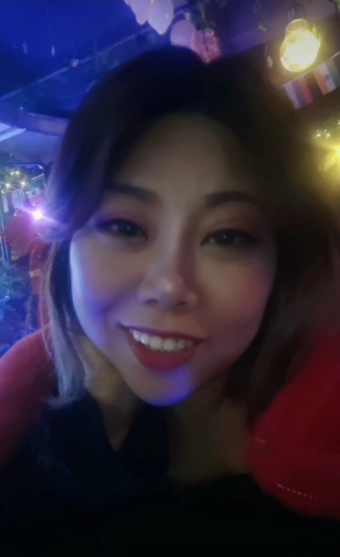 收快递的费仙女的第一张照片--鞍山相亲服务中心