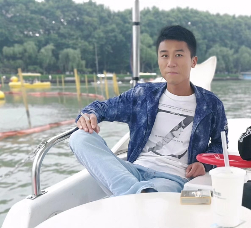 小熊微品的第一张照片--鞍山相亲服务中心