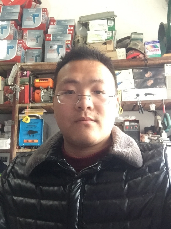 鼎福的第一张照片--鞍山相亲服务中心