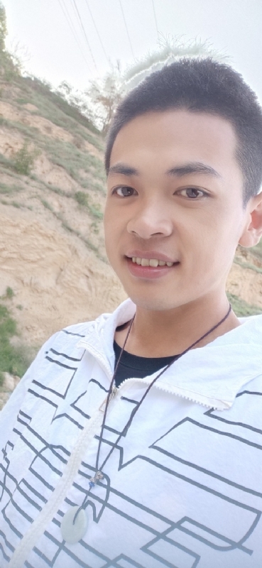 小辉的第一张照片--鞍山相亲服务中心