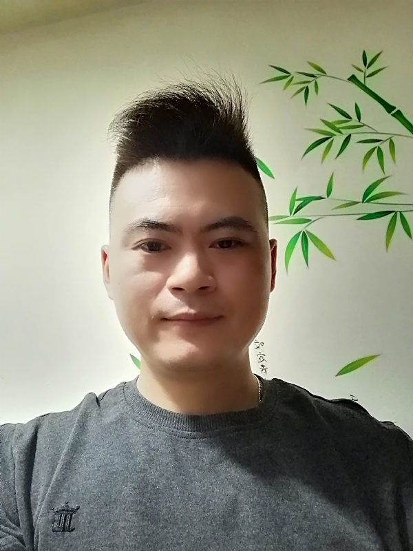 阿旭的第一张照片--鞍山相亲服务中心