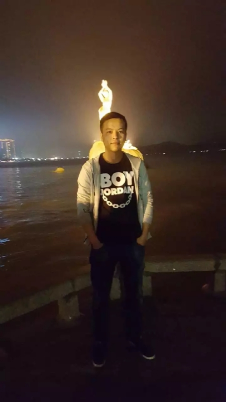 清风徐来。的第一张照片--鞍山相亲服务中心