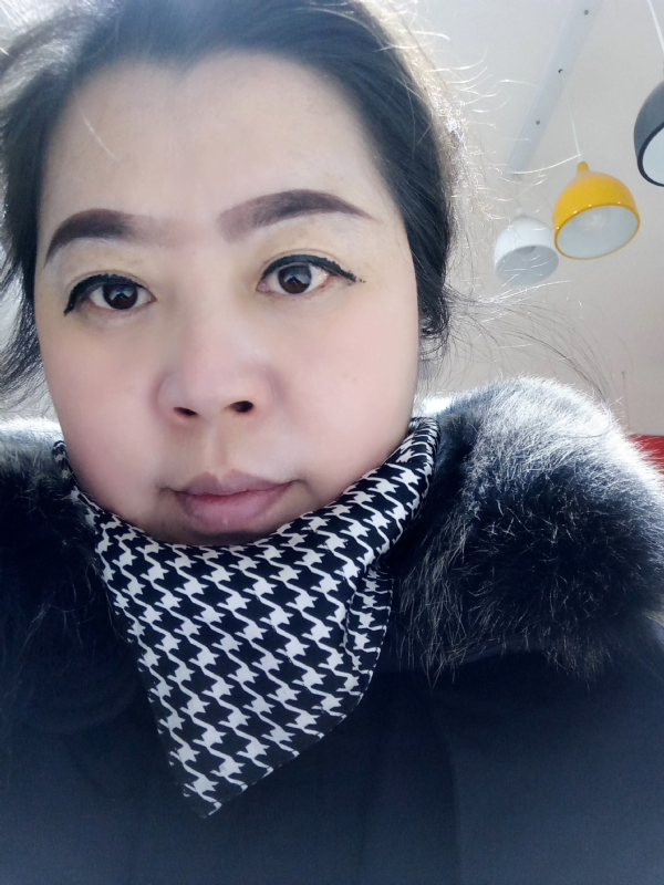 余猪猪的第一张照片--鞍山相亲服务中心