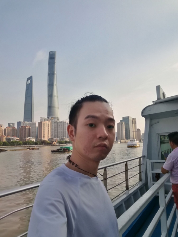 寻找爱情的孤单的第一张照片--鞍山相亲服务中心