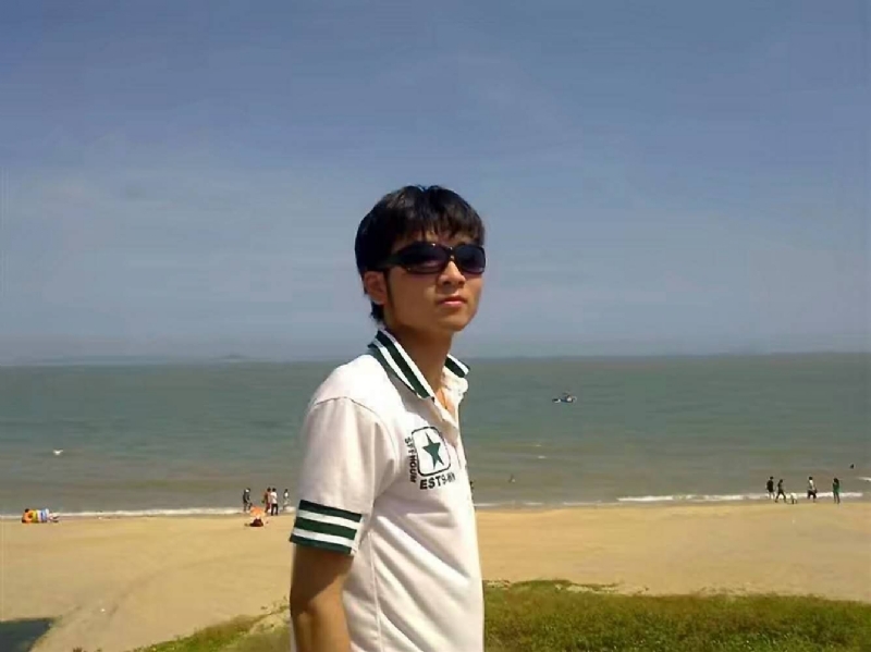 阿俊的第一张照片--鞍山相亲服务中心