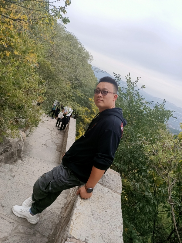 小超超的第二张照片--鞍山相亲服务中心