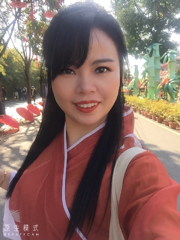 妮妮的第一张照片--鞍山相亲服务中心