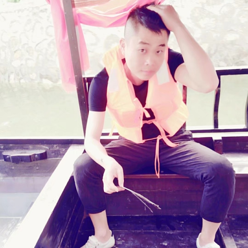 乔七的第一张照片--鞍山相亲服务中心