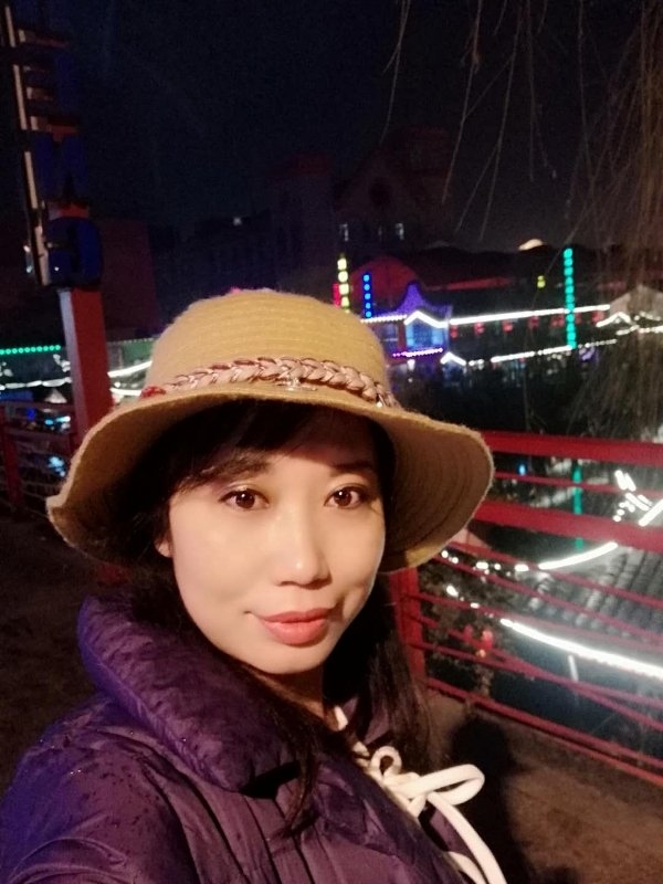 阳光明媚的第一张照片--鞍山相亲服务中心