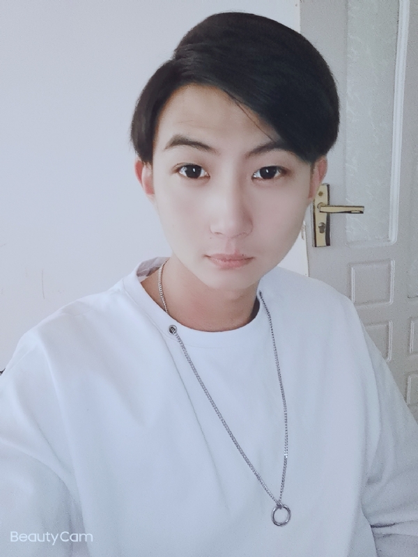 漠然的第三张照片--鞍山相亲服务中心