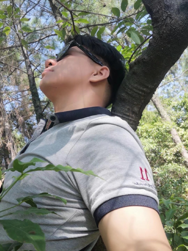 新丁的第一张照片--鞍山相亲服务中心