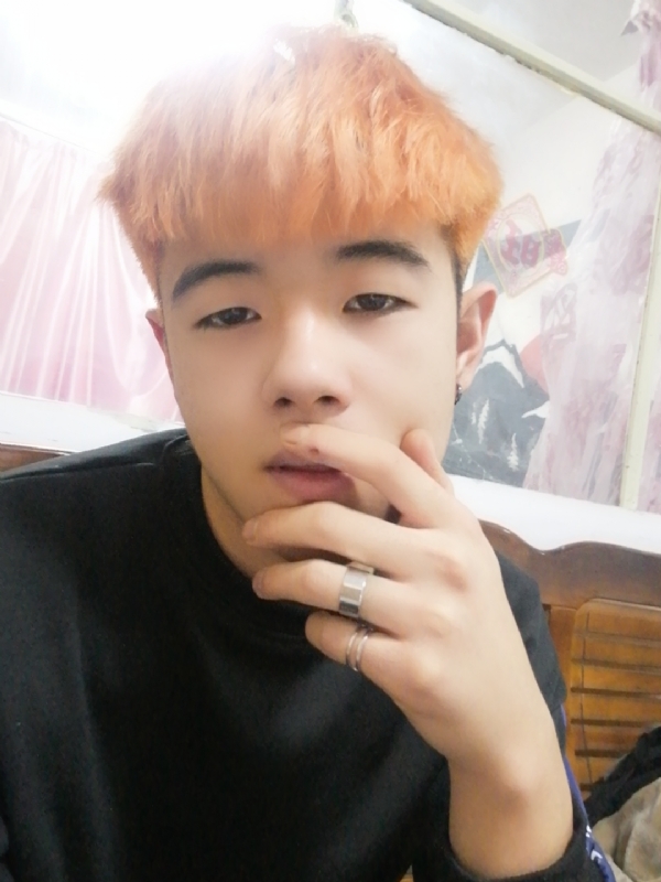 钟宇诗的第一张照片--鞍山相亲服务中心