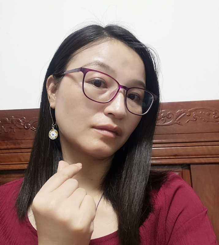 妹叮的第一张照片--鞍山相亲服务中心