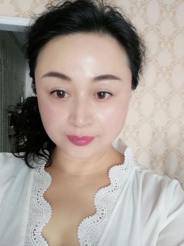 花谢花飞的第一张照片--鞍山相亲服务中心