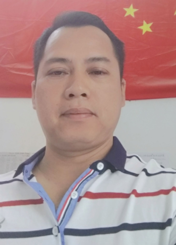 隆哥的第四张照片--鞍山相亲服务中心