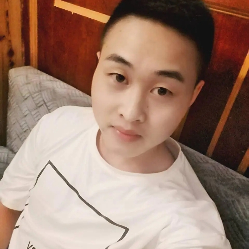 娃娃脸小爸爸的第二张照片--鞍山相亲服务中心