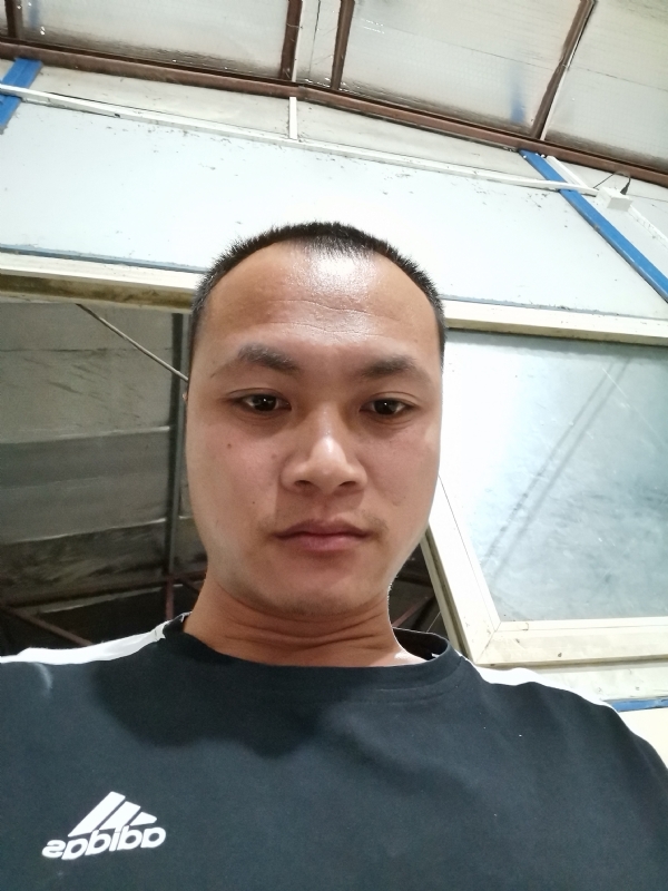 真心交友的第一张照片--鞍山相亲服务中心