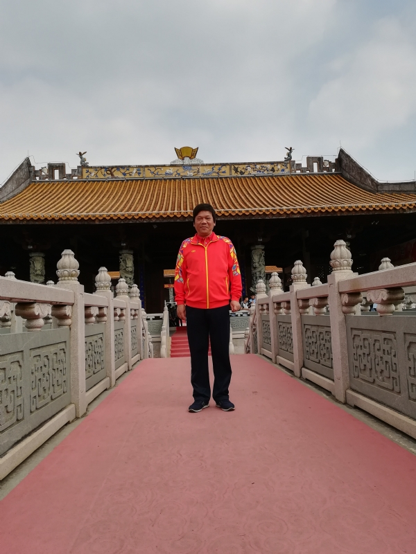 红尘老生的第一张照片--鞍山相亲服务中心