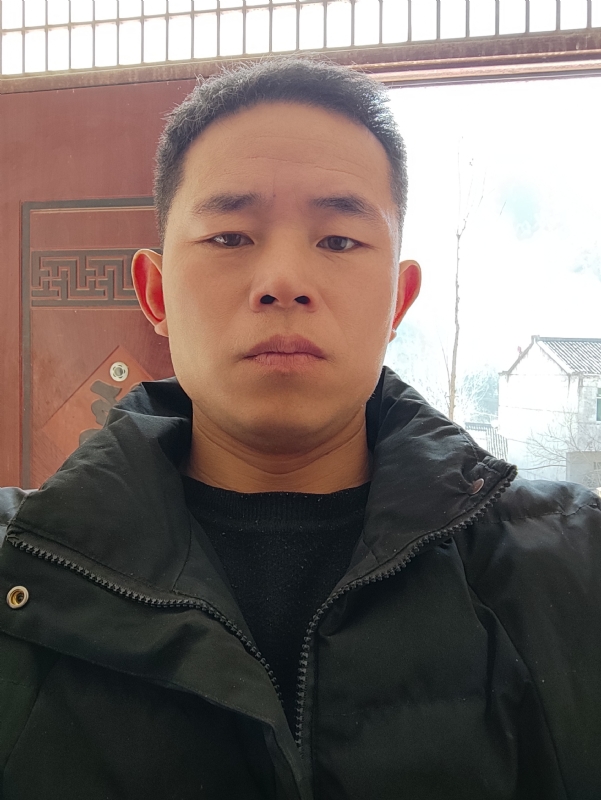 勇敢的成长的第一张照片--鞍山相亲服务中心