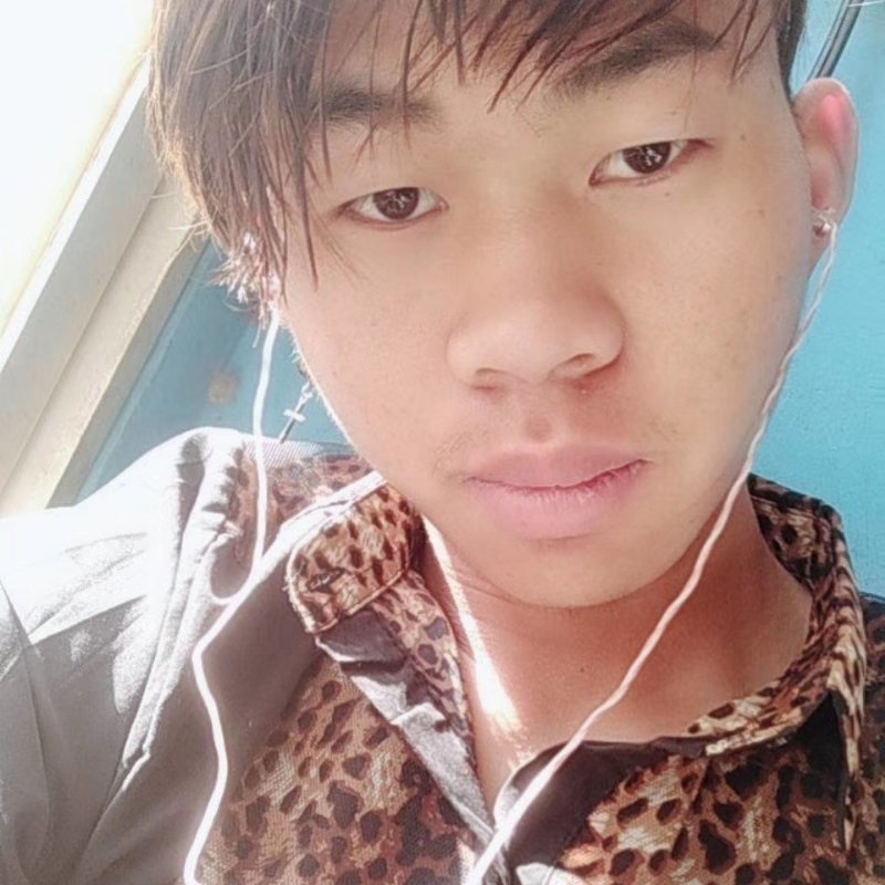 少年不在少的第三张照片--鞍山相亲服务中心