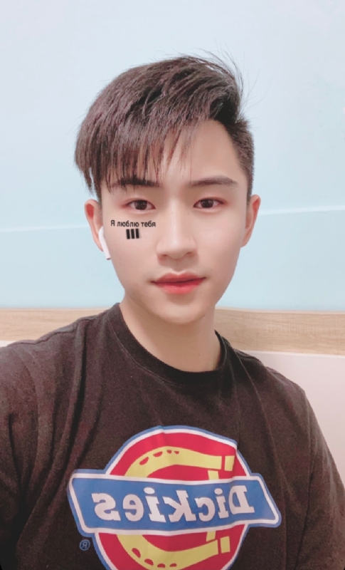 清风归客的第一张照片--鞍山相亲服务中心